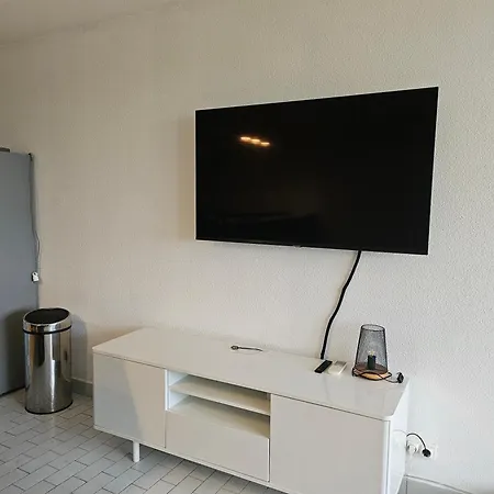 Village Naturiste Coursives Port Nature 4 * אגדה